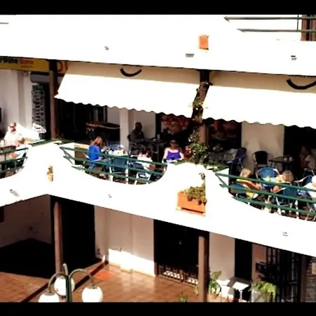 Ocean Pearl Tenerife Sud * 아로나
